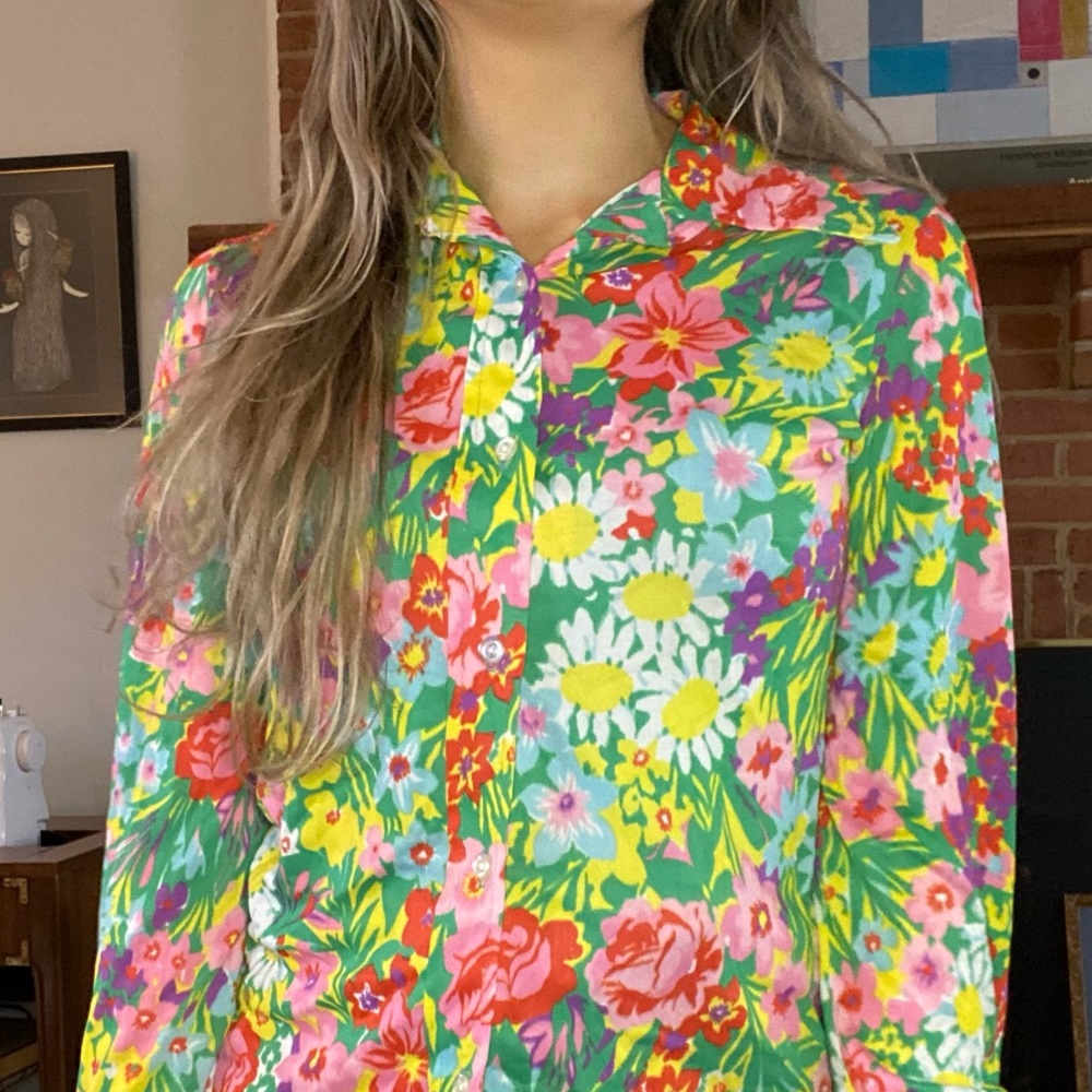 Vintage 70s Rainbow Cheery Floral Stretch Dagger Disco Collar Button Up … - Picture 2 of 12